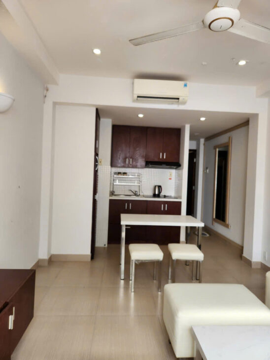 Bán toàn căn hộ Nguyễn Thiện Thuật vị trí: Hẻm Nguyễn Thiện Thuật, TP. Nha Trang diện tích đất :
