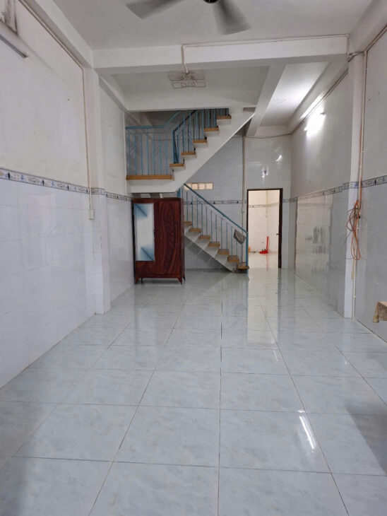 Cho Thuê Nhà Nguyên Căn Mặt Tiền Chợ Hiệp Phú, TP Thủ Đức (Q.9 cũ)