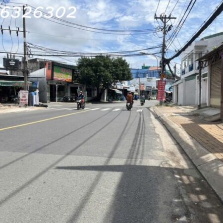 Nhà Mặt Tiền Lý Thường Kiệt Hóc Môn 190m2 Ngang Khủng 8.5m