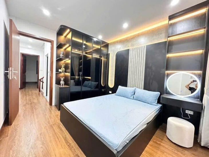 – Bán nhà ĐẤU GIÁ PHÚ LƯƠNG 68m tặng nhà – TƯƠNG LAI TĂNG MẠNH – GẦN TRƯỜNG SÁT CHỢ GIÁ 11 TỶ