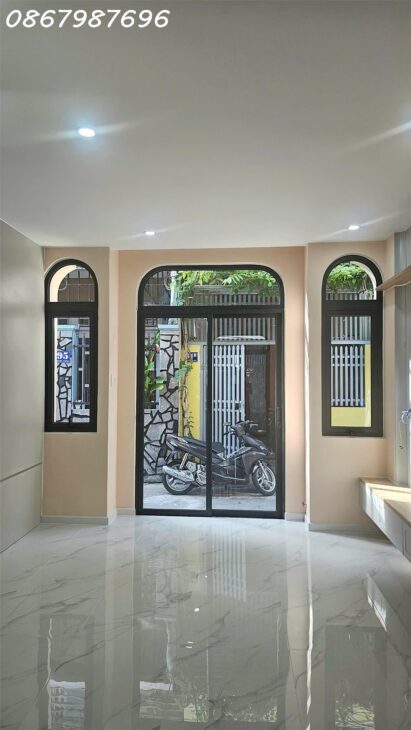Bán nhà đẹp Nha Trang – 2 mặt tiền, tiện nghi – Chỉ 2.45 tỷ