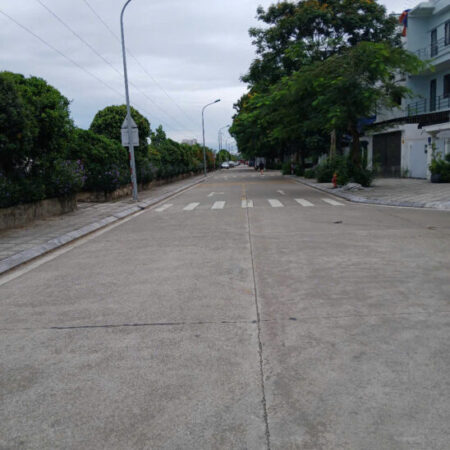 CHIẾN THẮNG – 5 TÂNG – THANG MÁY – CAMRY NGỦ TRONG NHÀ- 13.7 TỶ