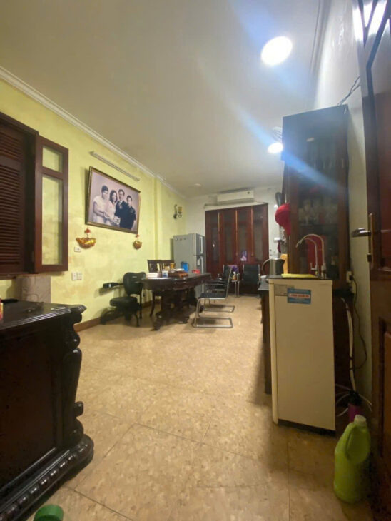 Nhà mặt phố Kim Ngưu,lô gocs2 mặt thoáng,vị trí đắc địa,kinh doanh đa nghành,68m2,5T, 28 TỶ X