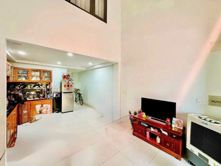 Nhà Đẹp 2 Tầng 1 Lủng – SHR Hẻm 5M Xe Hơi Tân Thới Hiệp Q12 Gần Gò Vấp