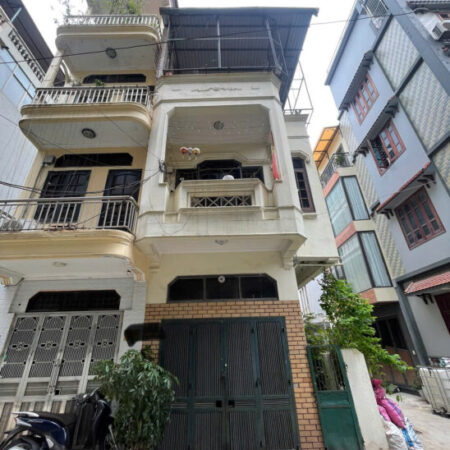 NHỈNH 10 TỶ- nhà Phân Lô MINH KHAI, Hai Bà Trưng, lô góc, Ô tô vào nhà.