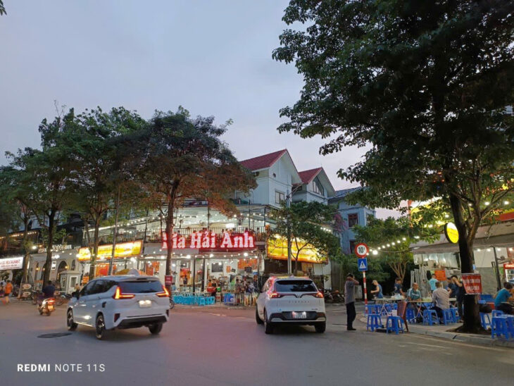 ???? Bán biệt thự lô góc KĐT Thành phố Giao Lưu – 213m² – Giá 70 tỷ