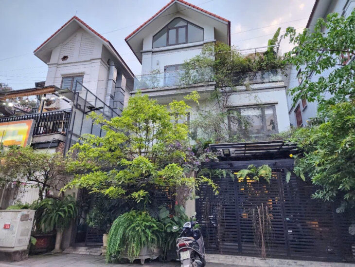 ???? Bán biệt thự lô góc KĐT Thành phố Giao Lưu – 213m² – Giá 70 tỷ