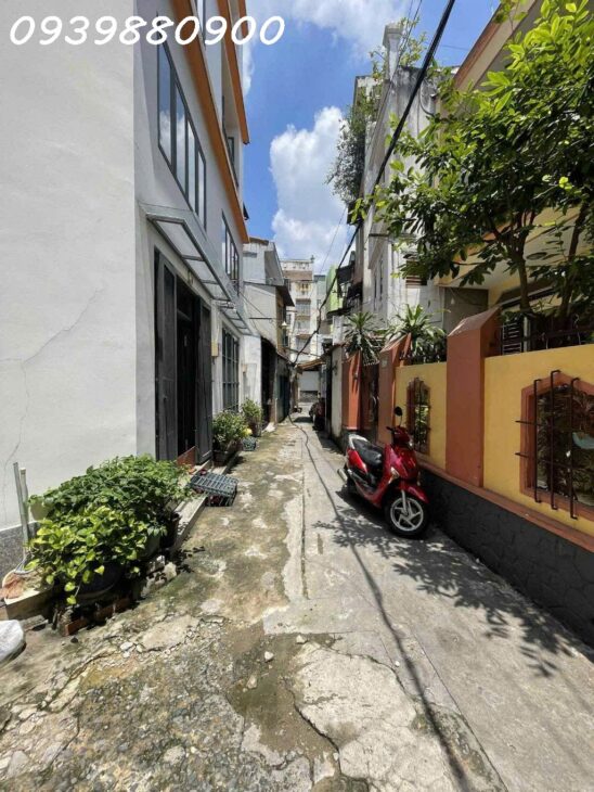 Phú Nhuận, nhà đẹp chắc chắn – 34m2 – 5Tỷ hơn xíu.