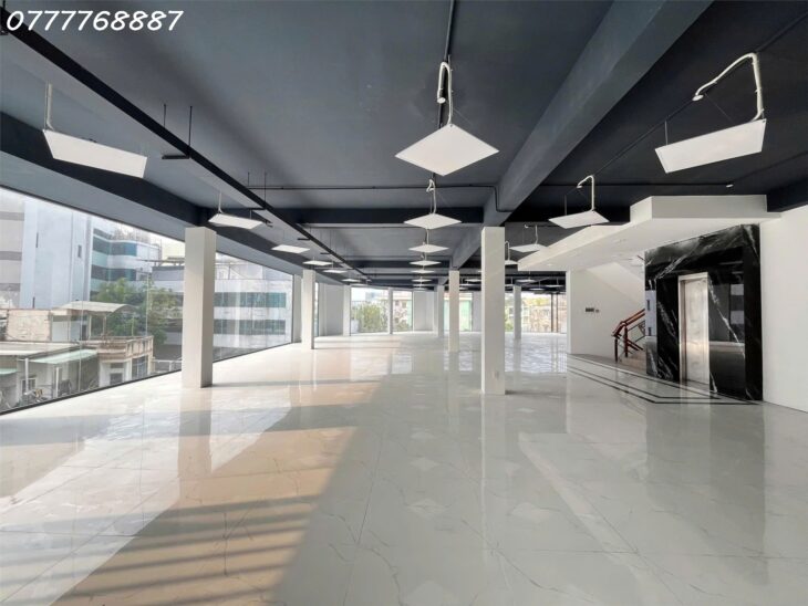 Bán tòa nhà 2MT rất thoáng Nguyễn Huy Tưởng, P 14 Quận BÌnh Thạnh