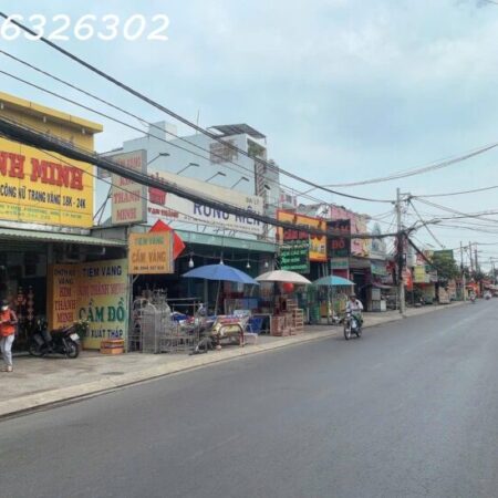 Nhà Mặt Tiền Phan Văn Hớn Hóc Môn 456m2 ngang Khủng 8m