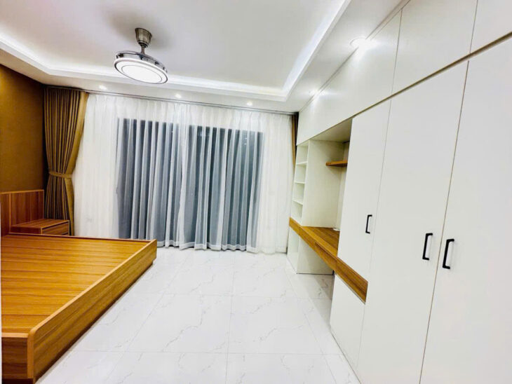 VIP Hoàng Quốc Việt Cầu Giấy PL oto thang máy nhỉnh 25 tỷ 60m x 6t.