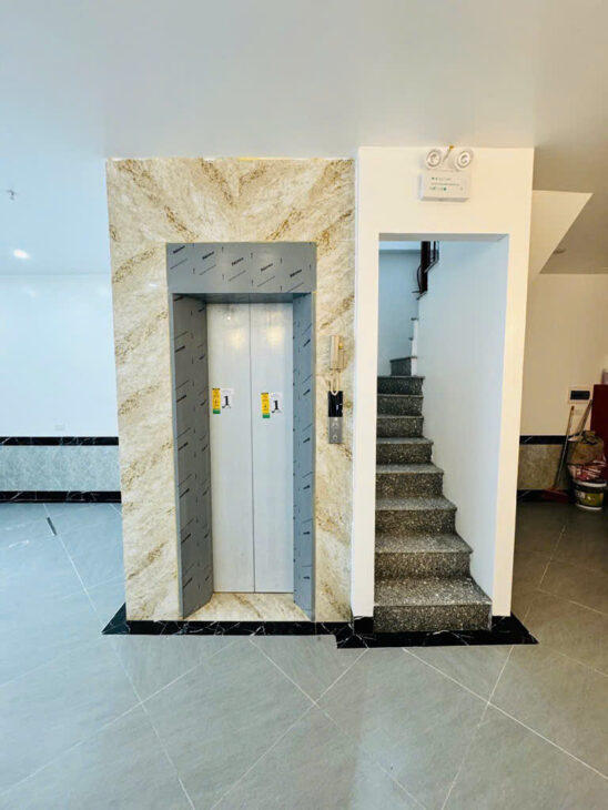 Nhà phân lô Tăng Thiết Giáp – Đại lộ Tây Thăng Long – 35m2 x 5 tầng – ô tô đỗ 10m – 9,5 tỷ