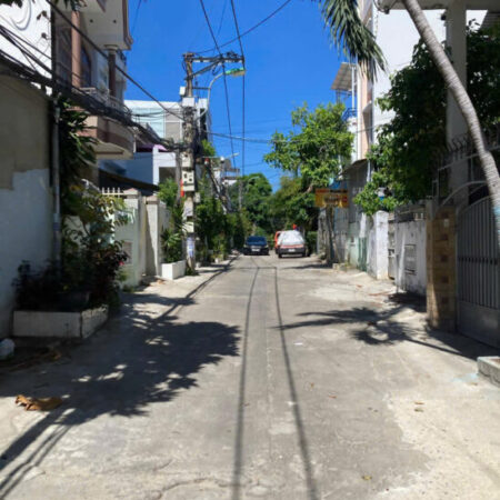 BÁN NHÀ 1 TRỆT 1 LẦU KHU BÀN CỜ NHA TRANG.