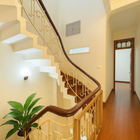 Bán nhà siêu hiếm Giảng Võ, 55m² x 4 tầng, 2 mặt ngõ, gần ô tô – Giá chỉ 13 tỷ