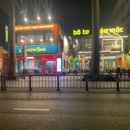 Cần Bán Khuôn Đất Lớn Góc 2 Mặt Tiền Nguyễn Thị Minh Khai, Quận 3 – Gần 700m2 – Giá 420 Tỷ