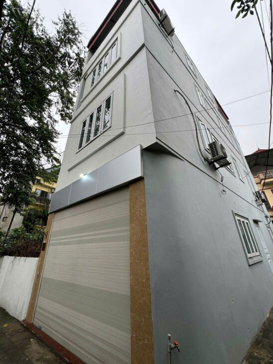 NGỌC THỤY LÔ GÓC 50M X 4 TẦNG Ô TÔ ĐỖ CỬA – 8 TỶ HƠN