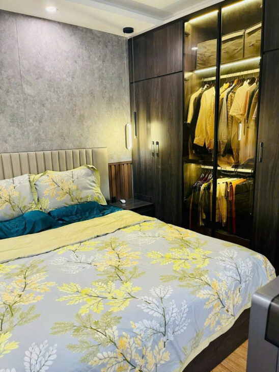 Nhà Võ Chí Công – 30m2 x 5 tầng – SÁT ĐƯỜNG LỚN – GIÁ 7.6 TỶ