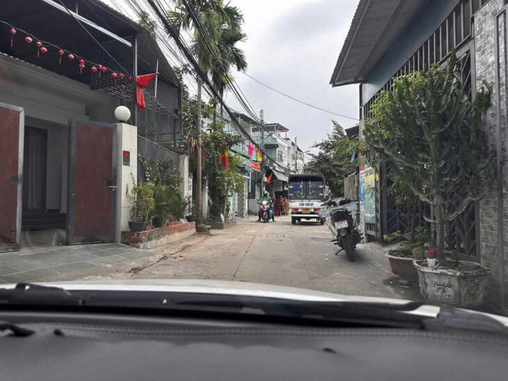 CẦN BÁN ĐẤT KIỆT Ô TÔ THÔNG HOÀNG THÁI -LIÊN CHIỂU