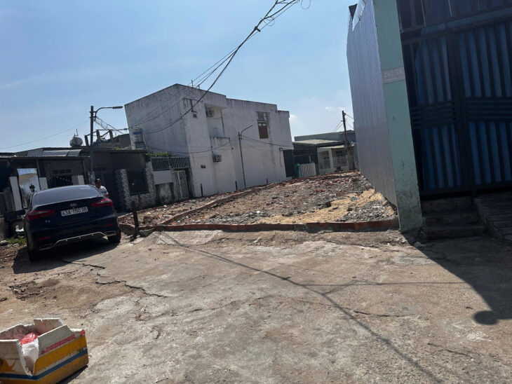 CẦN BÁN ĐẤT KIỆT Ô TÔ THÔNG HOÀNG THÁI -LIÊN CHIỂU