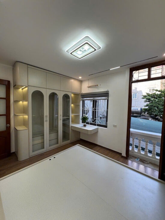 SIÊU PHẨM NHÀ ĐẸP- GẦN NGOẠI GIAO ĐOÀN- NỞ HẬU- CÁCH Ô TÔ 50M