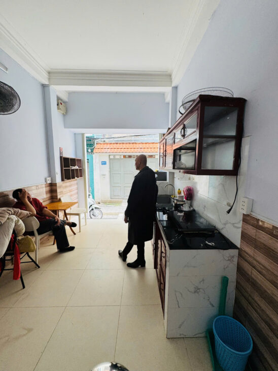 Cho thuê nhà nguyên căn – Đường Đoàn Thị Điểm,Phú Nhuận – giá chỉ 11 triệu tháng