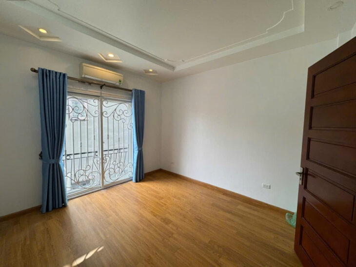 ???????? BÁN NHÀ NGỌC THỤY – LONG BIÊN ???? 4 PHÒNG NGỦ – ĐỦ CÔNG NĂNG – SỔ NỞ HẬU TÀI LỘC ???? Diện