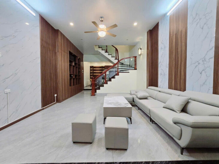 ???? BÁN NHÀ DÂN XÂY FULL NỘI THẤT – TT CẦU GIẤY – VỊ TRÍ ĐẸP – GIÁ TỐT 65M2*4T