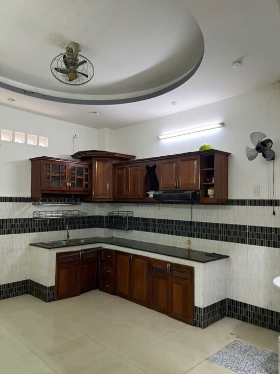 CHÍNH CHỦ Cần Cho Thuê Nhanh Nhà Tại 66/28, Đường Hùng Vương, Phường 1, Quận 10, Tp HCM