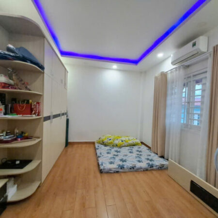 Nhà mặt tiền kinh doanh Tây Hòa – hoàn công – gần chợ và Metro