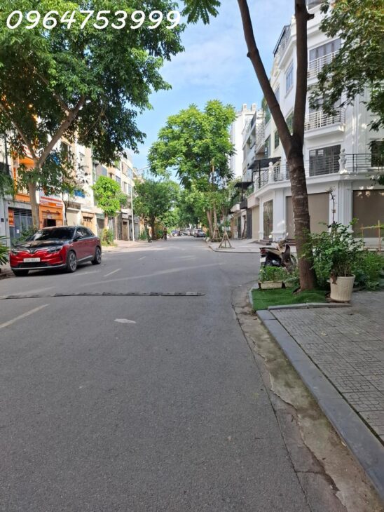 ???? NHÀ MỚI 5 TẦNG CÓ THANG MÁY – KĐT VĂN PHÚ, HÀ ĐÔNG