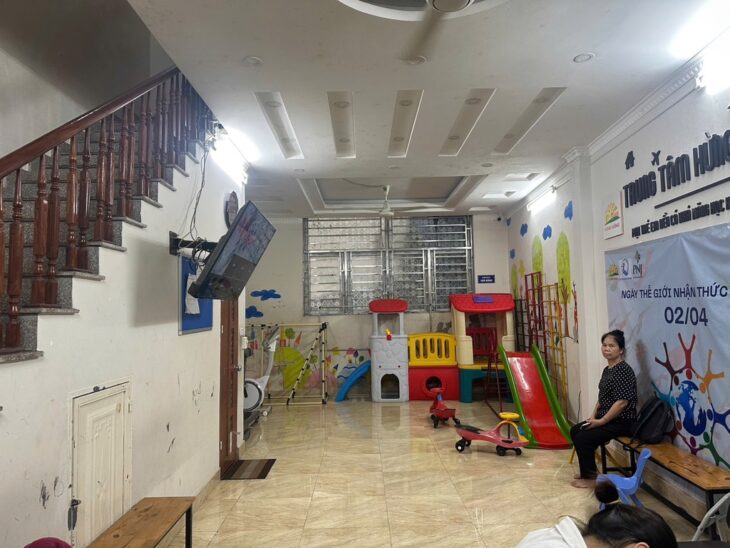 Bán nhà Đốc Ngữ, Ba Đình, 2 thoáng, oto tránh, 56m2, 5 tầng, Mt 5.3m, chỉ 23.2 tỷ