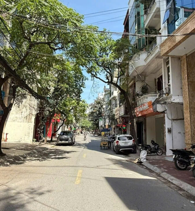 BÁN TÒA NHÀ MẶT PHỐ NGUYỄN NGỌC NẠI, THANH XUÂN – 103M² x 9T CÓ HẦM – DT 200TR/TH – GIÁ 59 TỶ