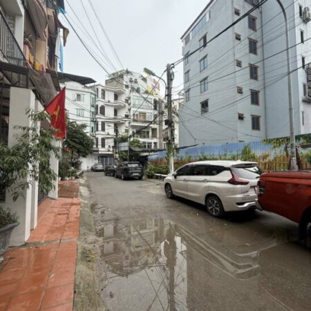 PHÂN LÔ VIP – Ôtô tránh Phố Trần Quốc Hoàn 90m/ 5Tầng/MT 8.4m 48 Tỷ, Dân trí cao