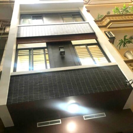 Cho Thuê NR, Doãn Kế Thiện, Cầu Giấy, 50m2 x 5T, Oto tránh vỉa hè, KD VP, nhà mới, 20tr
