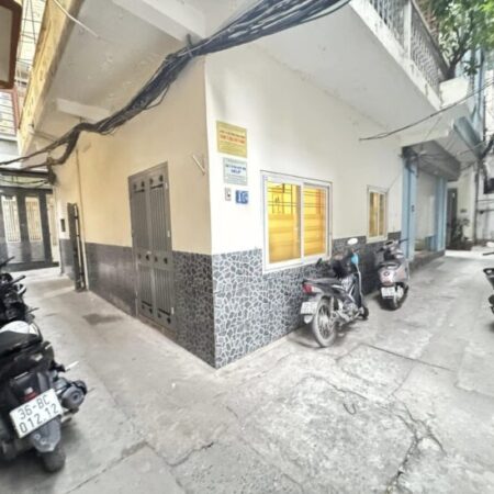 Bán nhà Lô Góc 3 Thoáng-Dương Quảng Hàm 37/51m, 3Tầng, MT 7.5m 13.5 Tỷ, gần phố