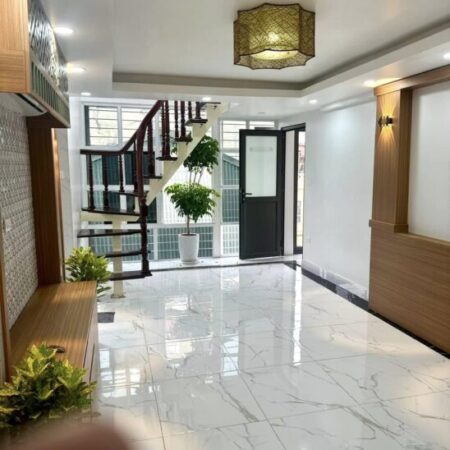HOT ! BÁN NHÀ TẬP THỂ BÁCH KHOA – GẦN CÁC TRƯỜNG ĐẠI HỌC LỚN, CỰC PHÙ HỢP CHO SINH VIÊN