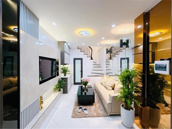 SIÊU PHẨM NGUYỄN TRÃI – THANH XUÂN – Ô TÔ ĐỖ CỬA – DT 25M – 4 TẦNG – GIÁ 5.15 TỶ.