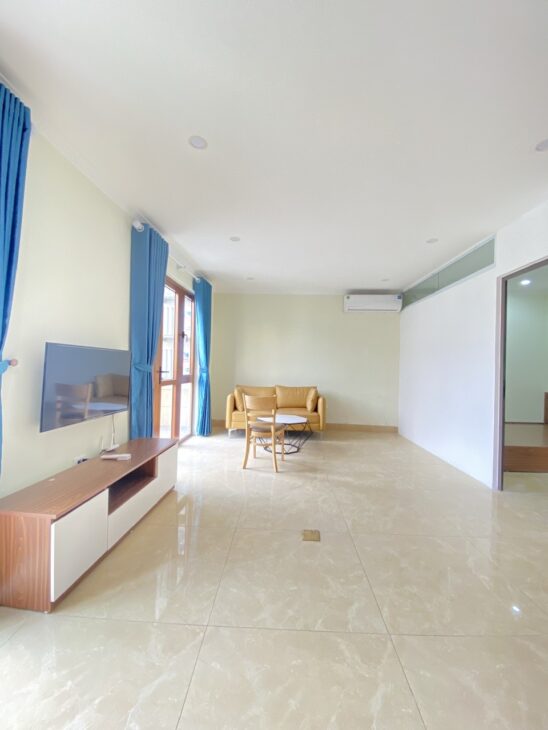 Cho thuê Căn 2Pn cực đẹp thoáng rộng tại ngõ 295 Bạch Mai. HBT