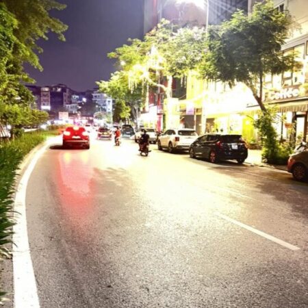⚜️ TÒA VĂN PHÒNG MẶT PHỐ HOÀNG CẦU, 216M2 9T MT 11M, GIÁ ĐẦU TƯ 118 TỶ ⚜️