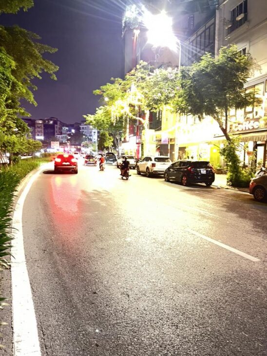 ⚜️ TÒA VĂN PHÒNG MẶT PHỐ HOÀNG CẦU, 216M2 9T MT 11M, GIÁ ĐẦU TƯ 118 TỶ ⚜️