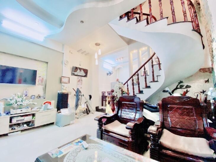 SIÊU VỊ TRÍ – HẺM XE TẢI TRÁNH 8M – 5 TẦNG MỚI ĐẸP – NGANG KHỦNG 5.3M