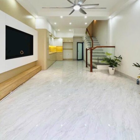 Bán nhà ngõ 108 Bùi Xương Trạch- Ngõ ba gác tránh- Quy hoạch ổn định- 66m, chỉ nhỉnh 6 tỷ