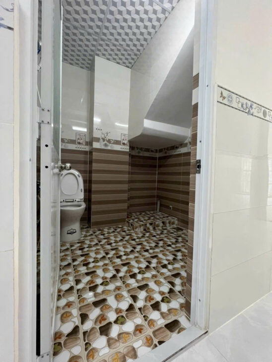 Nhà 5 triệu 2 phòng ngủ Tầm Vu thông thoáng