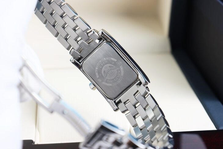 ĐH Nữ : Longines Dolce Vita Mặt Hồng ( cá Hồi ) Niềng Full Kim Cương thiên nhiên fullbox