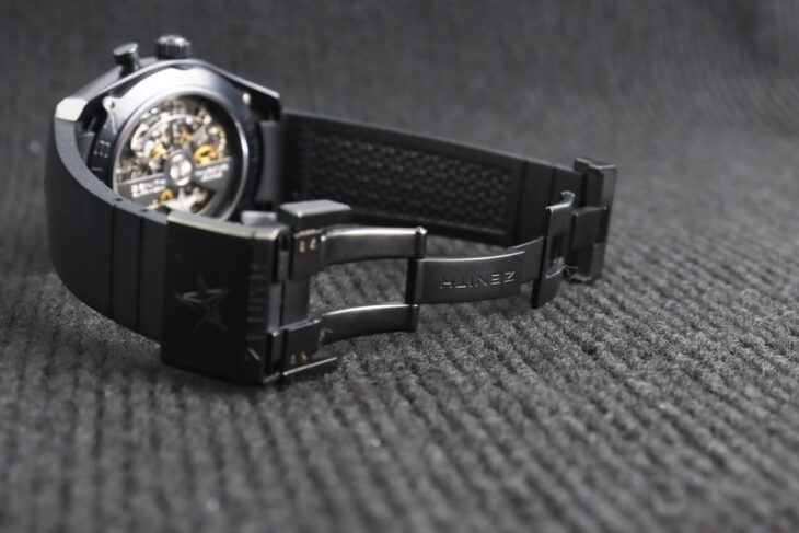 Zenith El Primero Retrotimer PVD Black – Size 42mm, bản dây Cao Su – Size 42mm Fullbox.