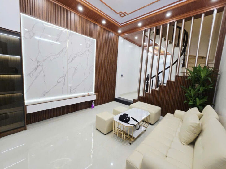 Bán nhà Kim Giang 37m 4 tầng full nội thất mới.