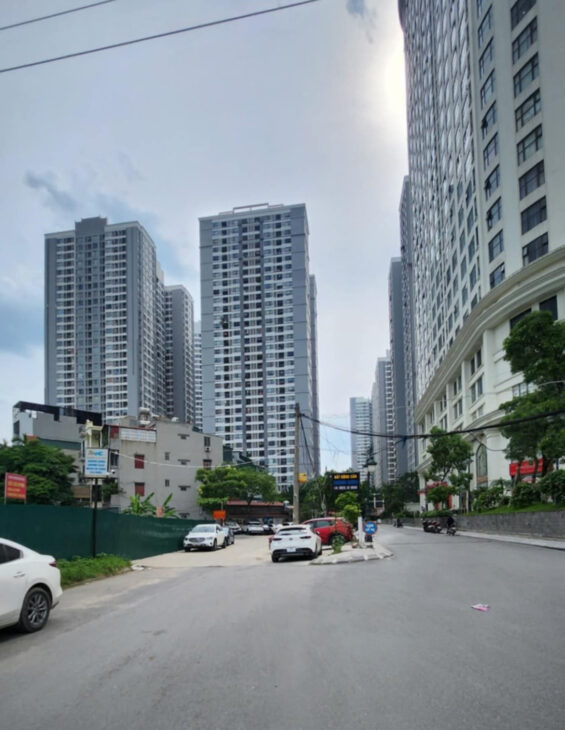 NHÀ ĐẸP Lĩnh Nam 50m2, 4 Tầng, Sổ Đỏ, Giá TỐT – Gọi Xem Ngay!