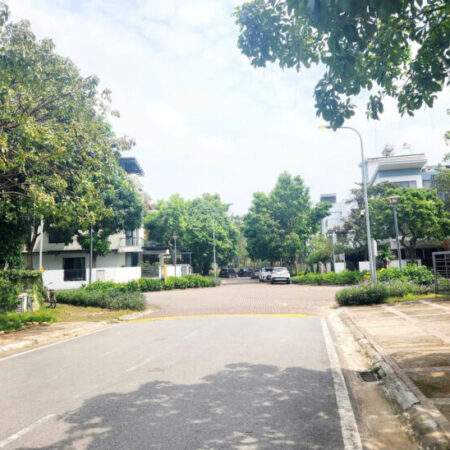 BÁN BIỆT THỰ GAMUDA GARDENS – 245M – MT 12.4M – NỘI THẤT ĐẲNG CẤP – GIÁ 84 TỶ