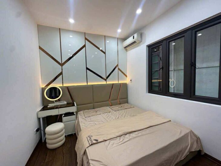 Mai Động, Hoàng Mai, Nhà 5 Tầng 3 Ngủ Nội Thất Xịn Mịn, Chào 5,1 Tỷ