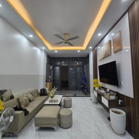 Bán nhà 4 tầng, 62m², 4PN, 5WC, 6.7 tỷ, Tam Bình, Thủ Đức